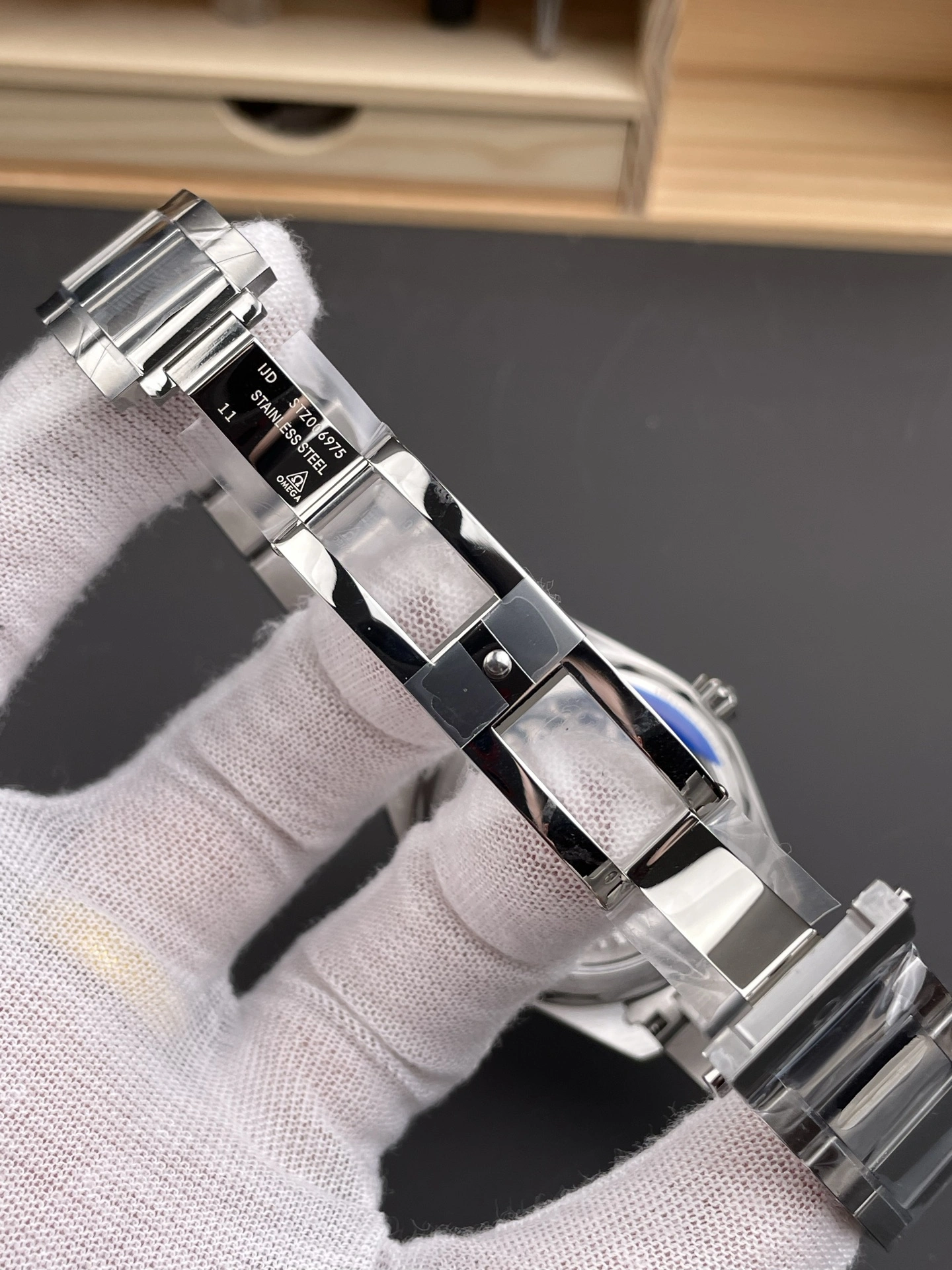 CBD Factory Omega Seamaster Aqua Terra 150M 41mm White Dial Orange Accents (220.10.41.21.02.001) 1:1 Super Clone – DD8900 Movement Affordable 271